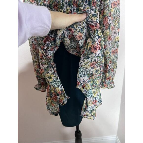 Lauren Conrad Green Floral Smocked Dress Sz Medium Cottagecore New - Picture 8 of 12